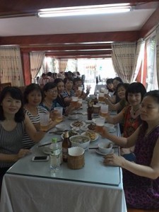 dùng bữa tại thanh lâm resort