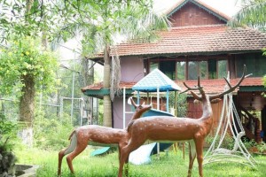 khách sạn gần đền hùng