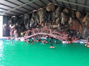khoáng nóng thanh thủy