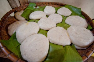 bánh dày người mông thứ quà bước ra từ truyền thuyết